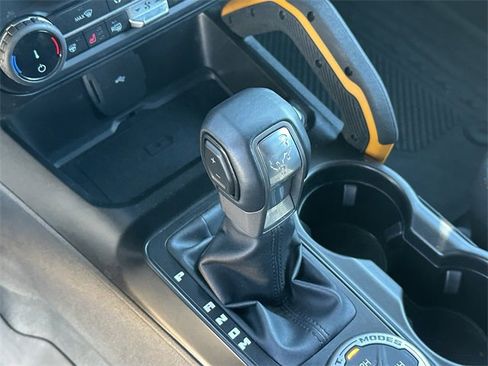 Used 2022 Ford Bronco Badlands image 20