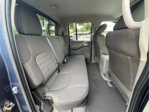 Used 2015 Nissan Frontier Desert Runner RWD image 24