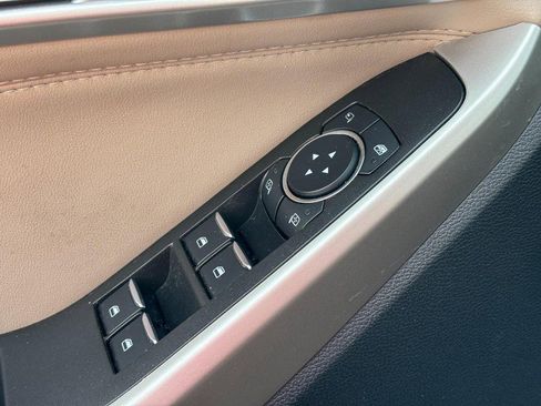 Used 2023 Ford Explorer Limited w/ Equipment Group 301A image 19