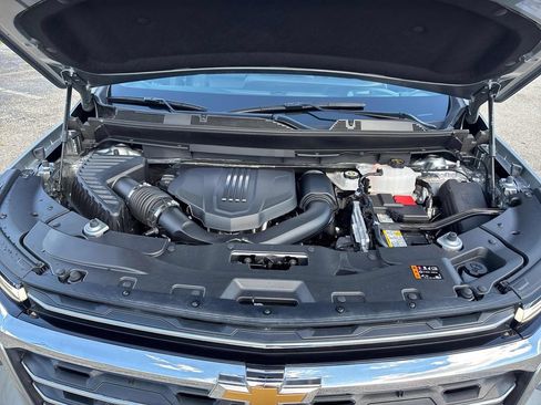 Used 2026 Chevrolet Traverse LT AWD/4WD image 36