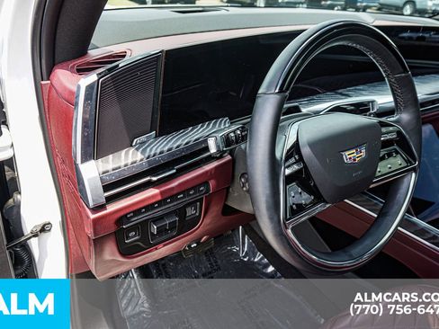 Used 2025 Cadillac Escalade Sport w/ Touring Package AWD/4WD image 44