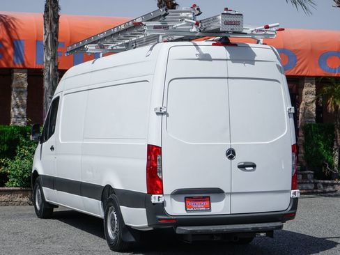 Used 2019 Mercedes-Benz Sprinter 170 Cargo image 6