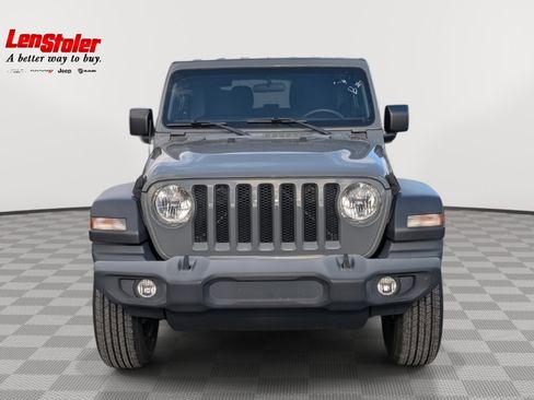 Used 2021 Jeep Wrangler Sport image 8