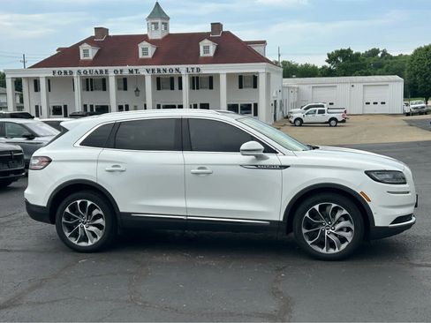 Used 2022 Lincoln Nautilus Reserve w/ Equipment Group 201A AWD/4WD image 5