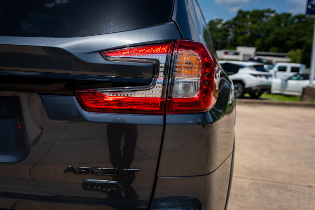 Certified 2025 Subaru Ascent Onyx Edition AWD/4WD image 17