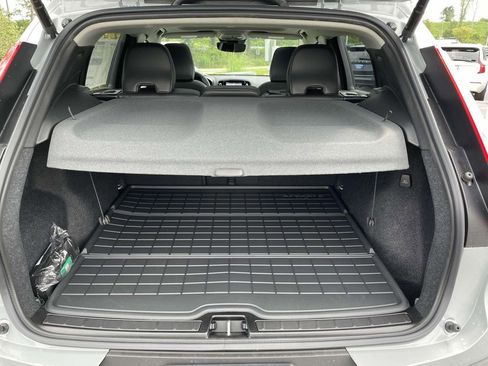 New 2026 Volvo XC40 B4 Plus w/ Protection Package Premier image 34