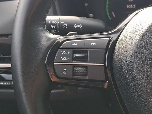 Used 2023 Honda Accord Touring image 23