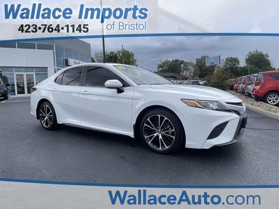 Used 2019 Toyota Camry SE