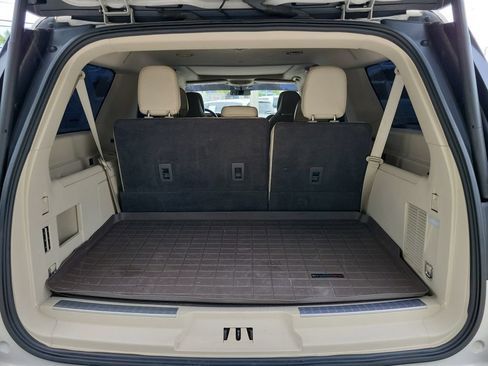 Used 2020 Lincoln Navigator L Reserve w/ Luxury Package AWD/4WD image 14
