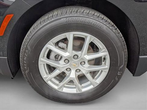 Used 2022 Chevrolet Equinox LT AWD/4WD image 23