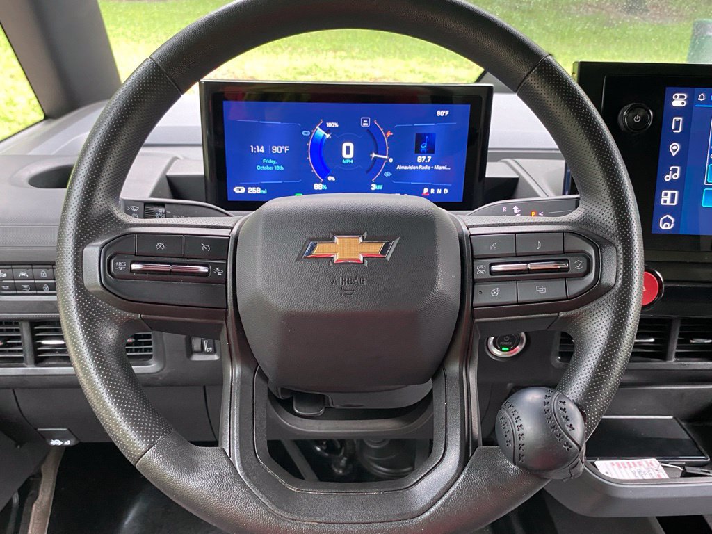 Used 2025 Chevrolet Brightdrop 400 w/ Battery Pack, Max Range AWD/4WD image 15