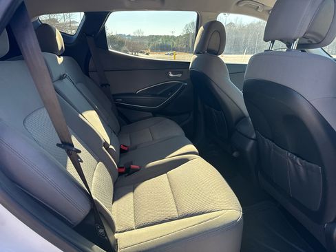 Used 2018 Hyundai Santa Fe Sport image 21