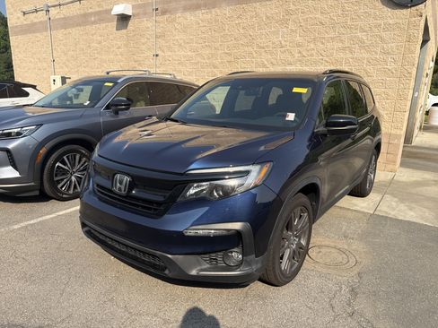 Used 2022 Honda Pilot Sport image 7