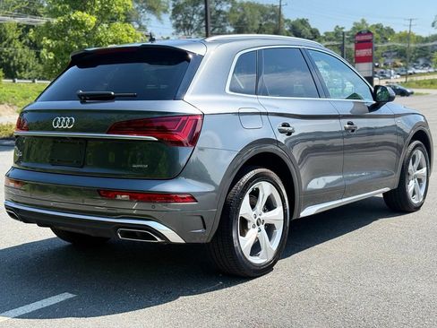 Used 2023 Audi Q5 2.0T Premium Plus w/ Premium Plus Package AWD/4WD image 7