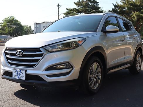 Used 2017 Hyundai Tucson SE image 10
