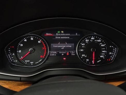 Used 2023 Audi Q5 2.0T Premium w/ Convenience Package AWD/4WD image 19