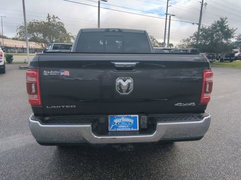 Used 2022 RAM 3500 Limited image 6