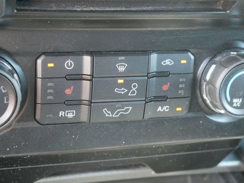 Used 2016 Ford F150 XLT w/ Equipment Group 302A Luxury AWD/4WD image 5