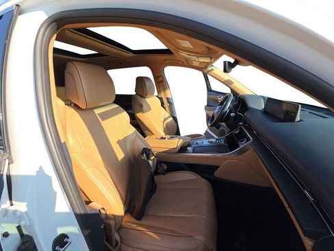 Used 2023 Genesis GV80 2.5T w/ Advanced Package image 17