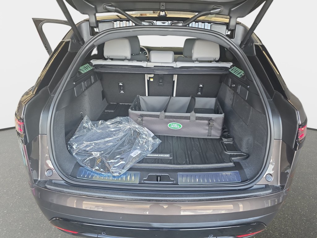 New 2026 Land Rover Range Rover Velar S AWD/4WD image 10