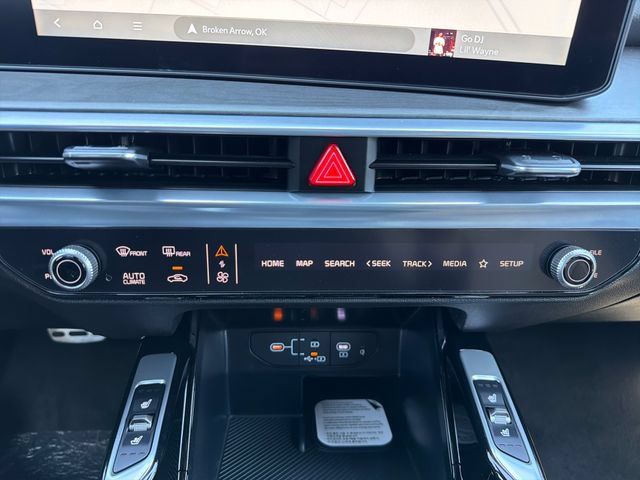 New 2026 Kia Sorento SX Prestige w/ Olive Brown Leather Package AWD/4WD image 14