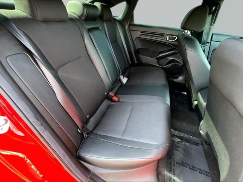 Used 2025 Honda Civic Sport image 19