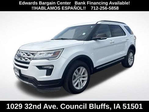 Used 2019 Ford Explorer XLT w/ Equipment Group 201A AWD/4WD image 3