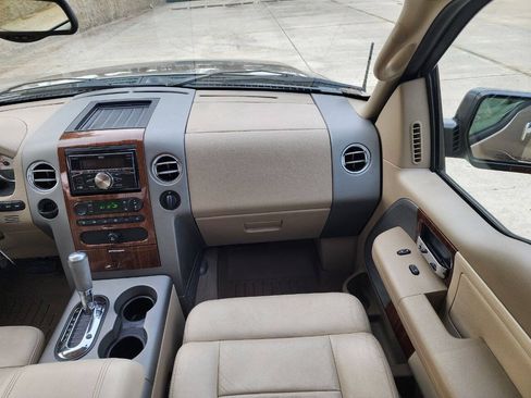 Used 2004 Ford F150 Lariat RWD image 24