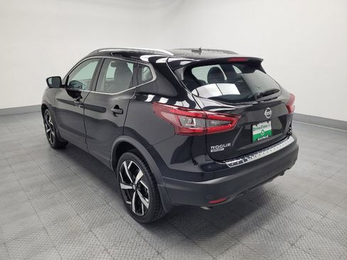 Used 2022 Nissan Rogue Sport SL w/ Premium Package FWD image 5