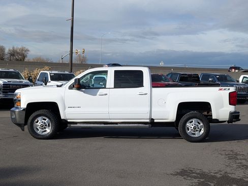 Used 2016 Chevrolet Silverado 2500 LT w/ LT Fleet Convenience Package image 2