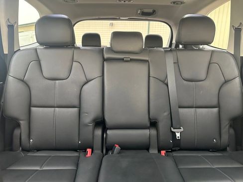 Used 2022 Kia Telluride SX image 34