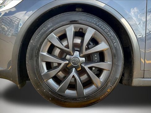 Used 2022 Tesla Model X AWD/4WD image 32