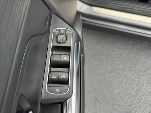 Certified 2023 Mercedes-Benz GLA 250 4MATIC image 21