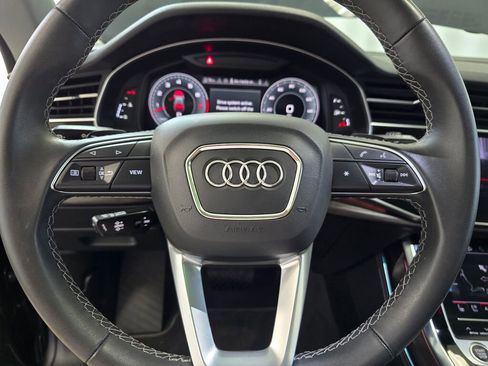 Used 2023 Audi Q8 Prestige image 14