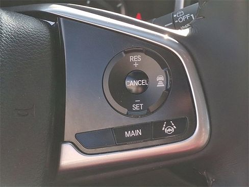 Used 2018 Honda CR-V Touring image 23