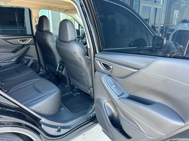 Used 2024 Subaru Forester Touring w/ POP Package 3 AWD/4WD image 19