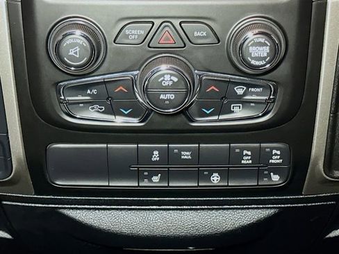 Used 2018 RAM 1500 Big Horn image 13