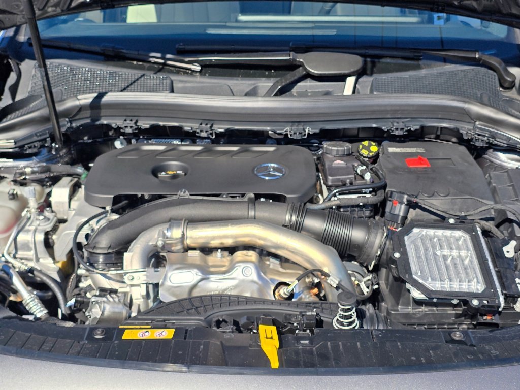 New 2026 Mercedes-Benz GLA 250 4MATIC image 10