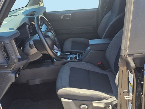 Used 2025 Ford Bronco Big Bend AWD/4WD image 16