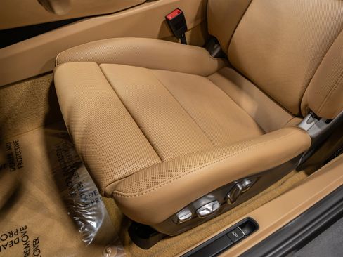 Used 2016 Porsche 911 Carrera 4S image 44