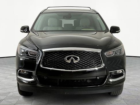 Used 2018 INFINITI QX60 Luxe w/ Deluxe Technology Package image 2