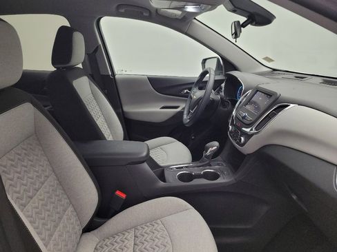 Used 2024 Chevrolet Equinox LT image 21