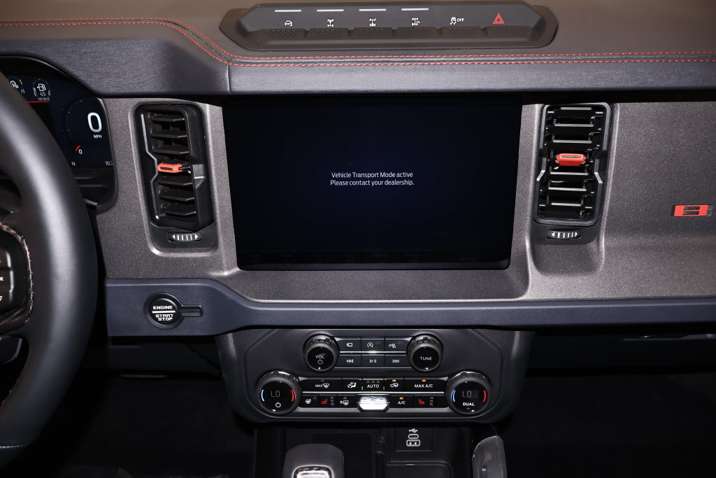 New 2026 Ford Bronco Raptor w/ Interior Carbon Fiber Pack AWD/4WD image 22