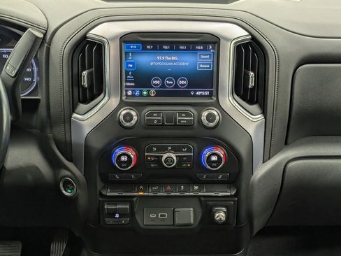 Used 2019 GMC Sierra 1500 SLE w/ SLE Value Package image 27