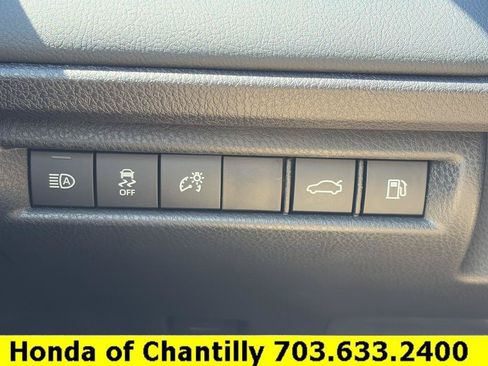 Used 2026 Toyota Camry XSE AWD/4WD image 16