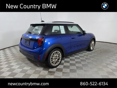 Certified 2025 MINI Cooper 2-Door Hardtop image 7
