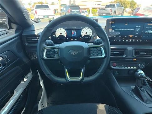 Used 2026 Ford Mustang Coupe RWD image 9