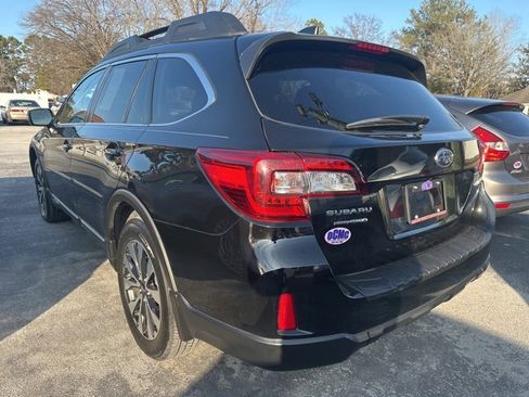 Used 2016 Subaru Outback 2.5i Limited image 4