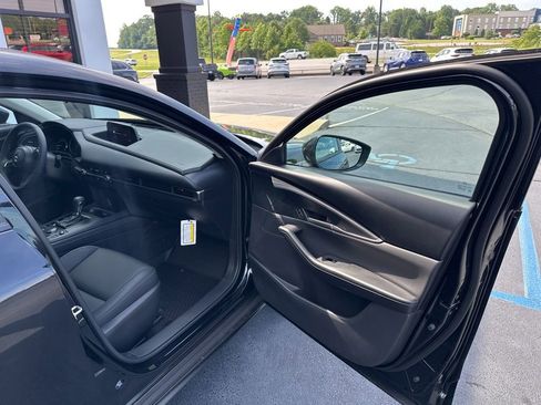New 2026 MAZDA CX-30 AWD 2.5 S w/ Select Sport Pkg image 12