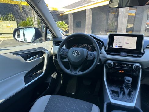 Used 2024 Toyota RAV4 XLE image 23